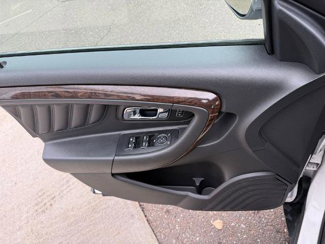 Certified 2019 Ford Taurus Limited image 25