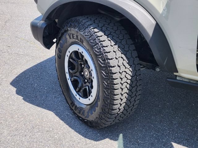 Certified 2025 Ford Bronco Badlands AWD/4WD image 28