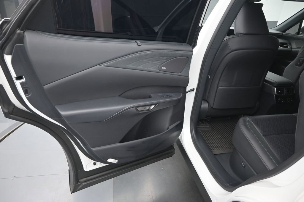 Used 2025 Lexus RX 450h AWD w/ Convenience Package image 11