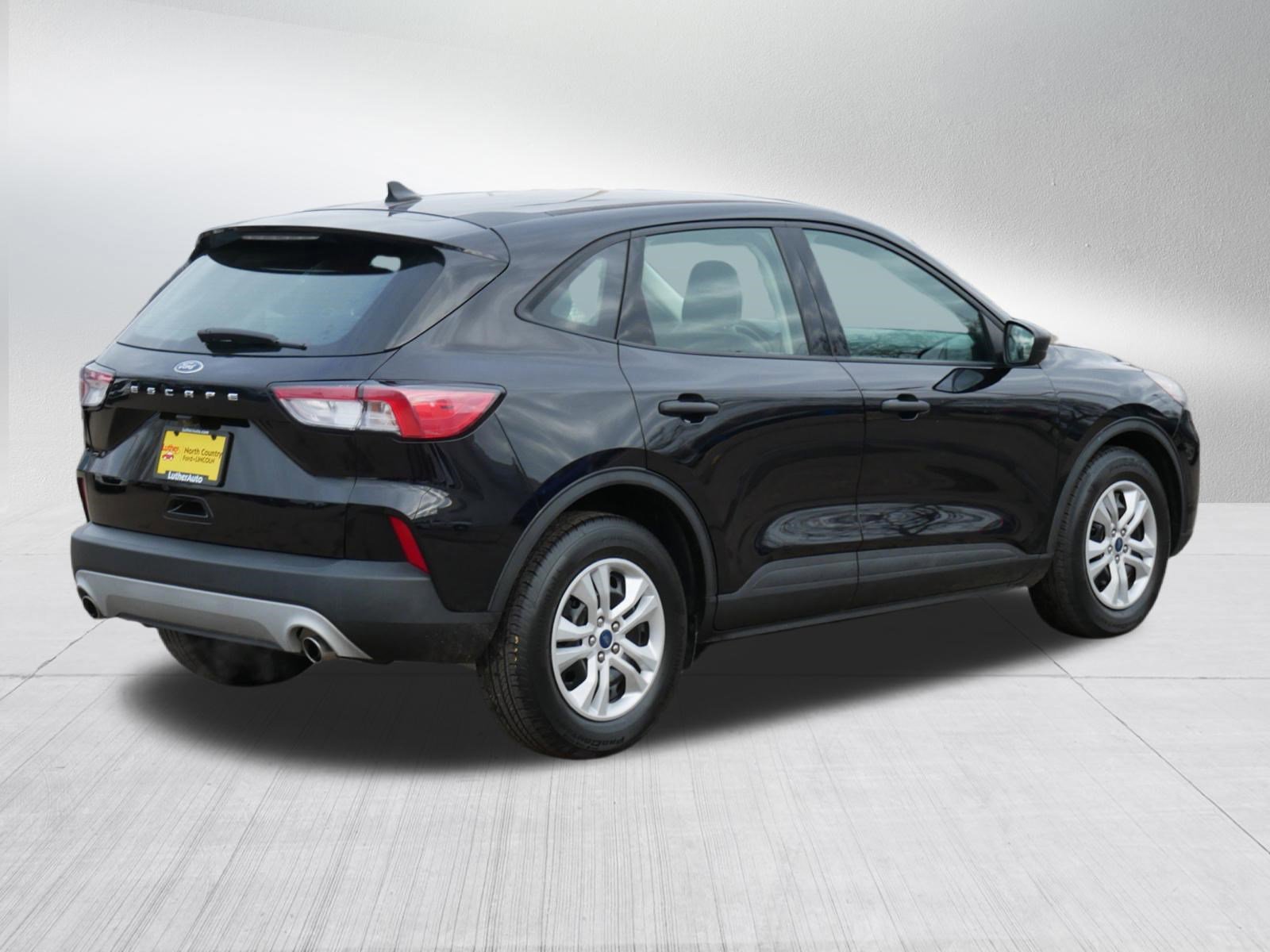 Certified 2022 Ford Escape S image 5