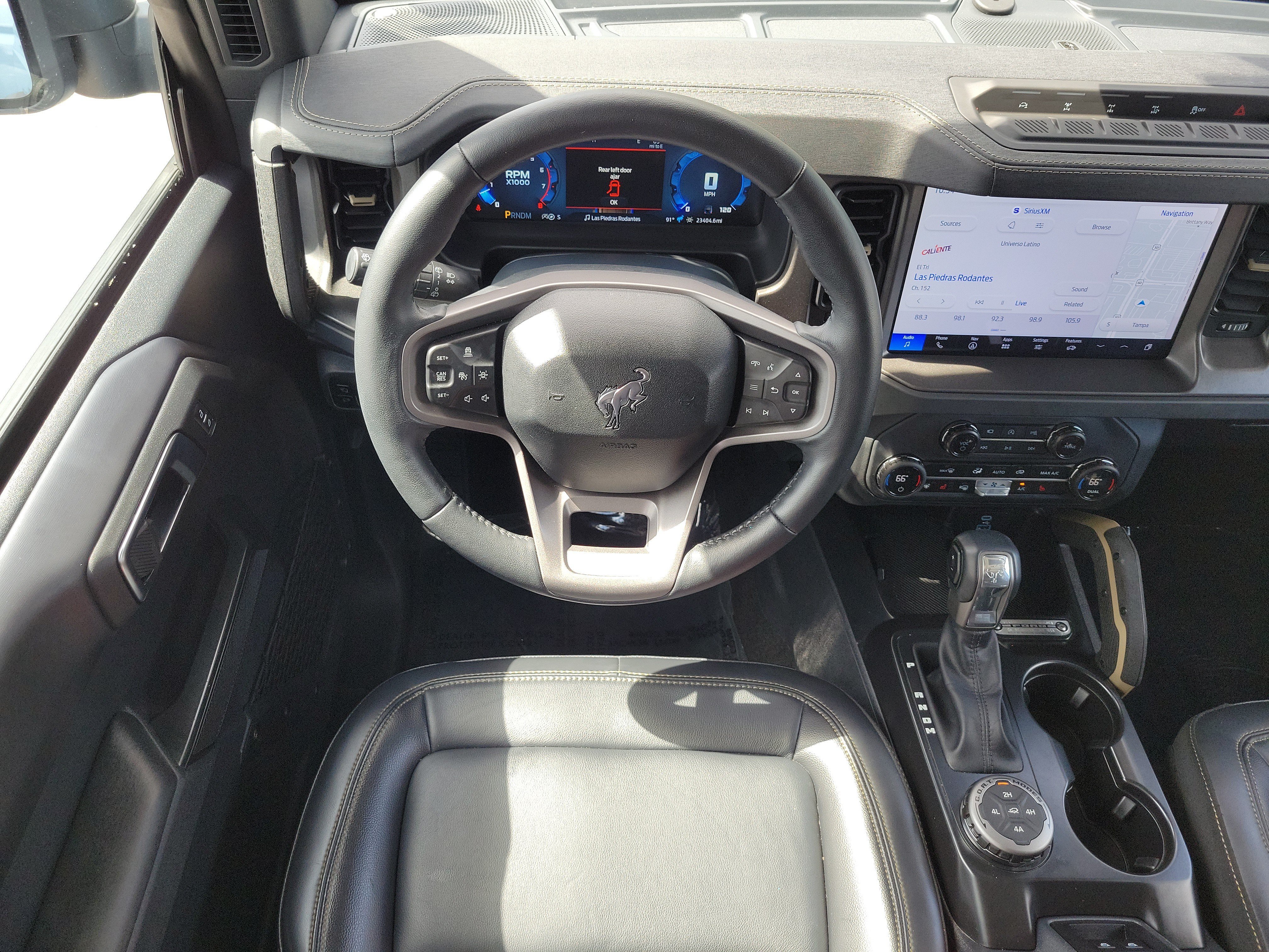 Certified 2025 Ford Bronco Badlands AWD/4WD image 16