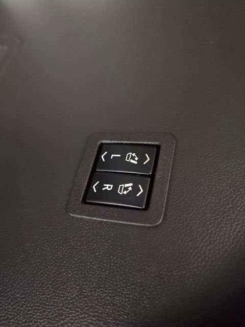 Used 2021 Buick Enclave Premium image 35