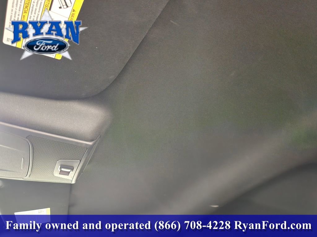 Certified 2019 Ford F150 XLT w/ Equipment Group 302A Luxury image 18