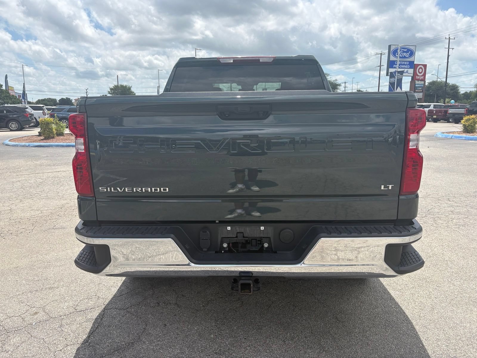 Used 2025 Chevrolet Silverado 1500 LT AWD/4WD image 4