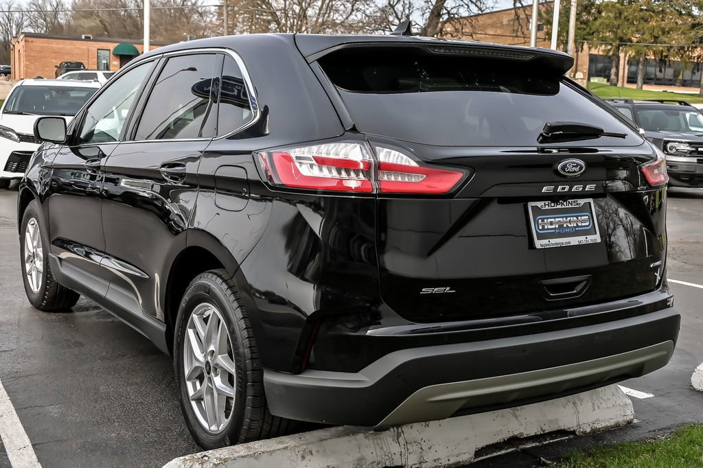Certified 2024 Ford Edge SEL w/ Convenience Package image 4