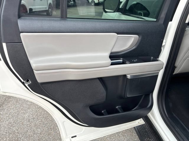 Certified 2025 Ford Expedition Active AWD/4WD image 66
