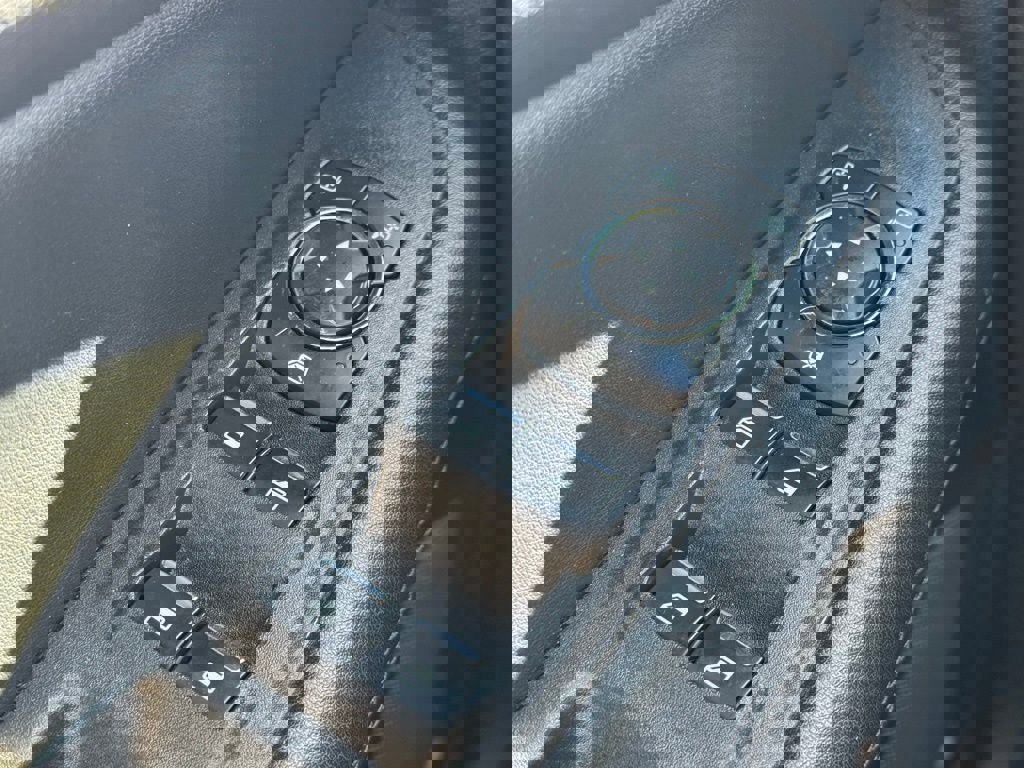 Certified 2023 Ford Edge SEL w/ Convenience Package image 18