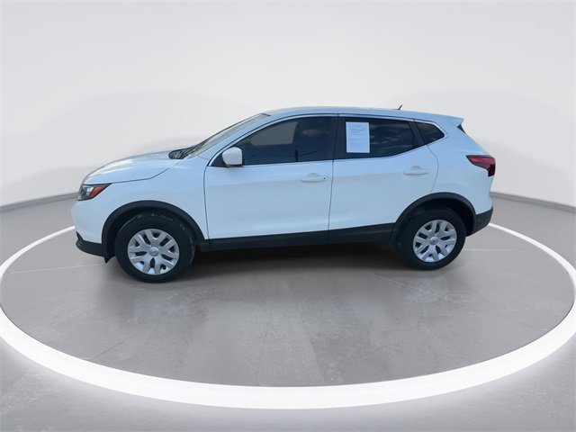 Used 2018 Nissan Rogue Sport S image 9