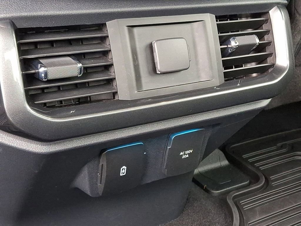 Certified 2023 Ford F150 XLT w/ Equipment Group 302A High image 11