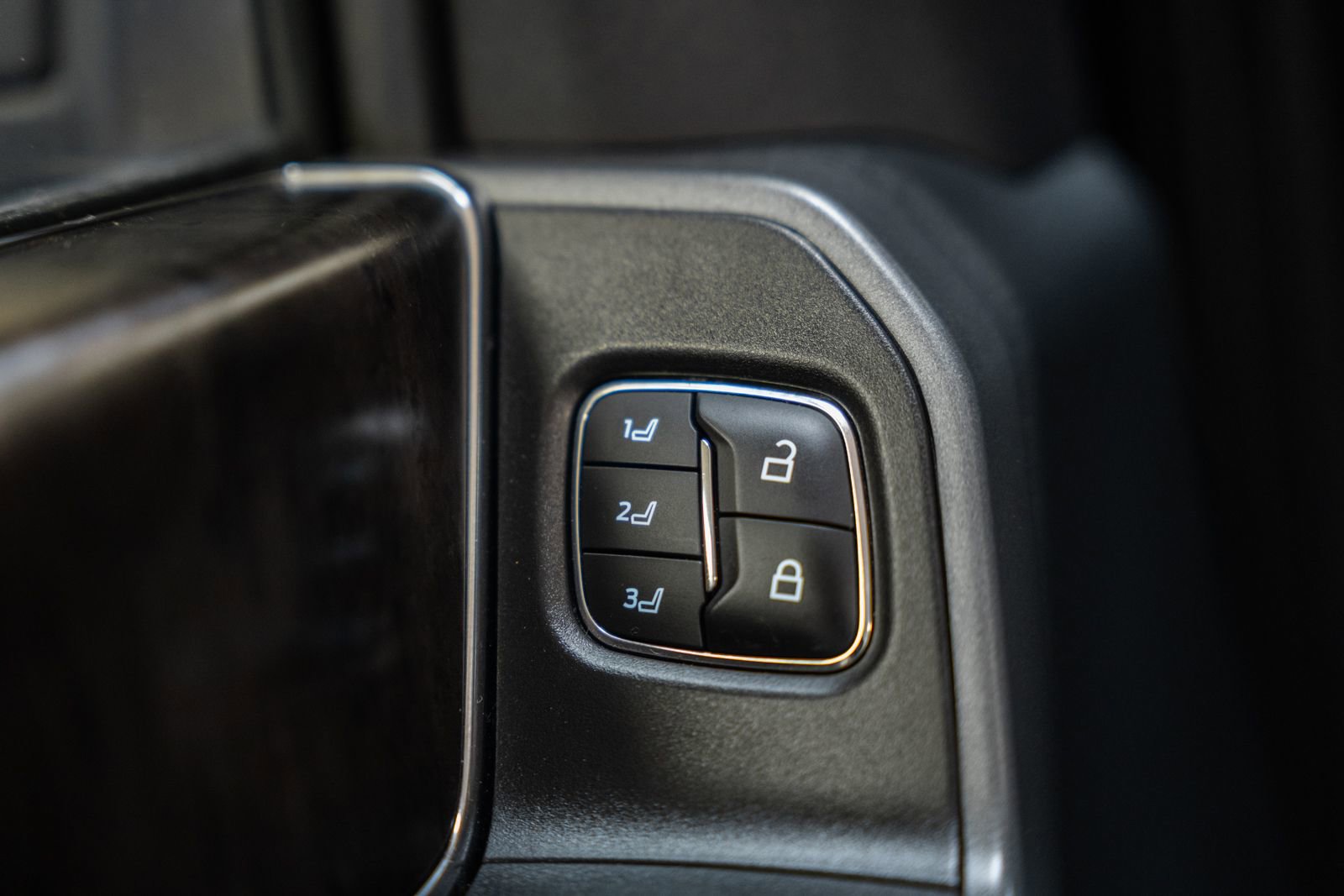 Certified 2024 Ford F250 Lariat w/ Lariat Ultimate Package image 54