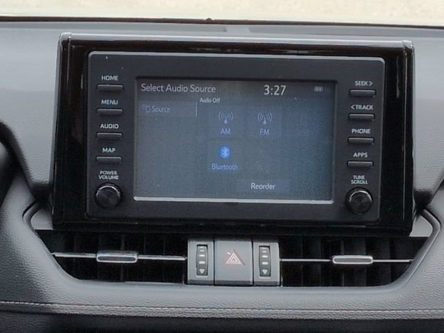 Used 2019 Toyota RAV4 XLE Premium w/ Cold Weather Package FWD image 18