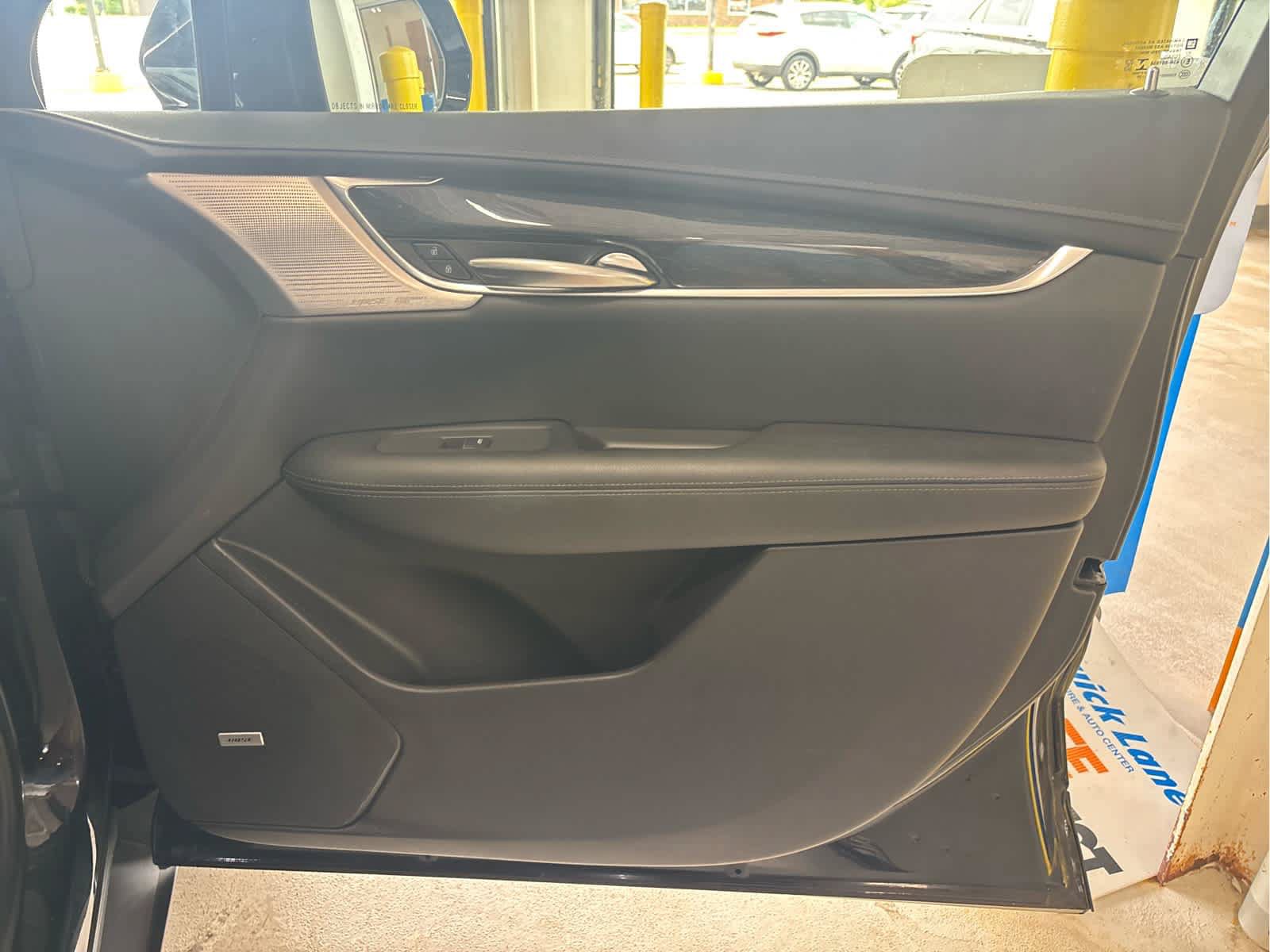 Used 2020 Cadillac XT5 Premium Luxury AWD/4WD image 46