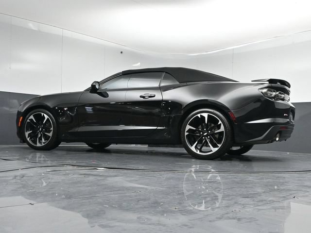 Used 2019 Chevrolet Camaro LT w/ RS Package RWD image 32