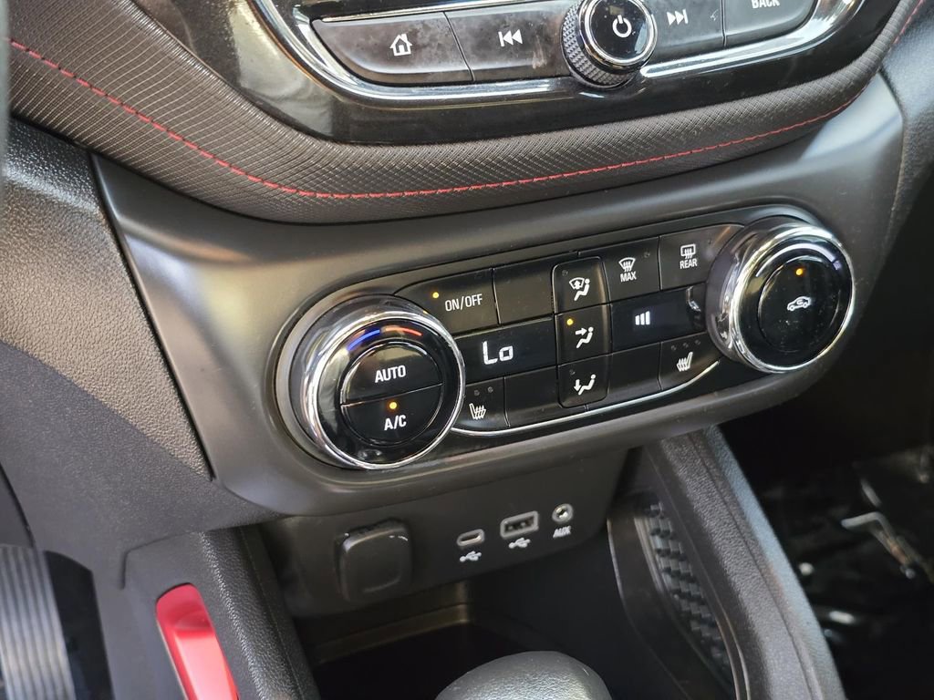 Used 2021 Chevrolet TrailBlazer RS w/ Convenience Package image 16