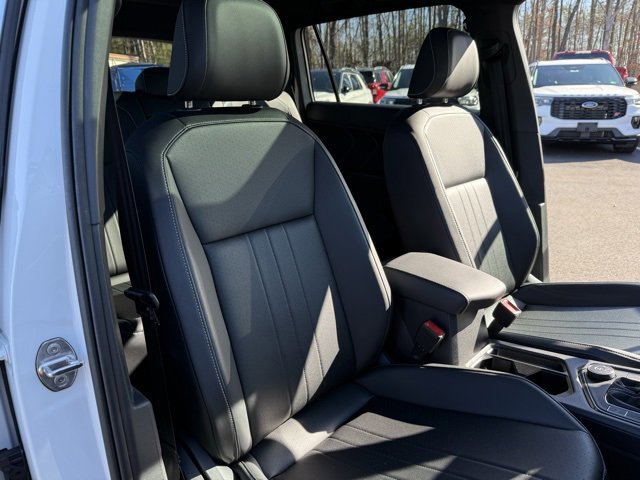 Used 2024 Volkswagen Tiguan SE R-Line image 22