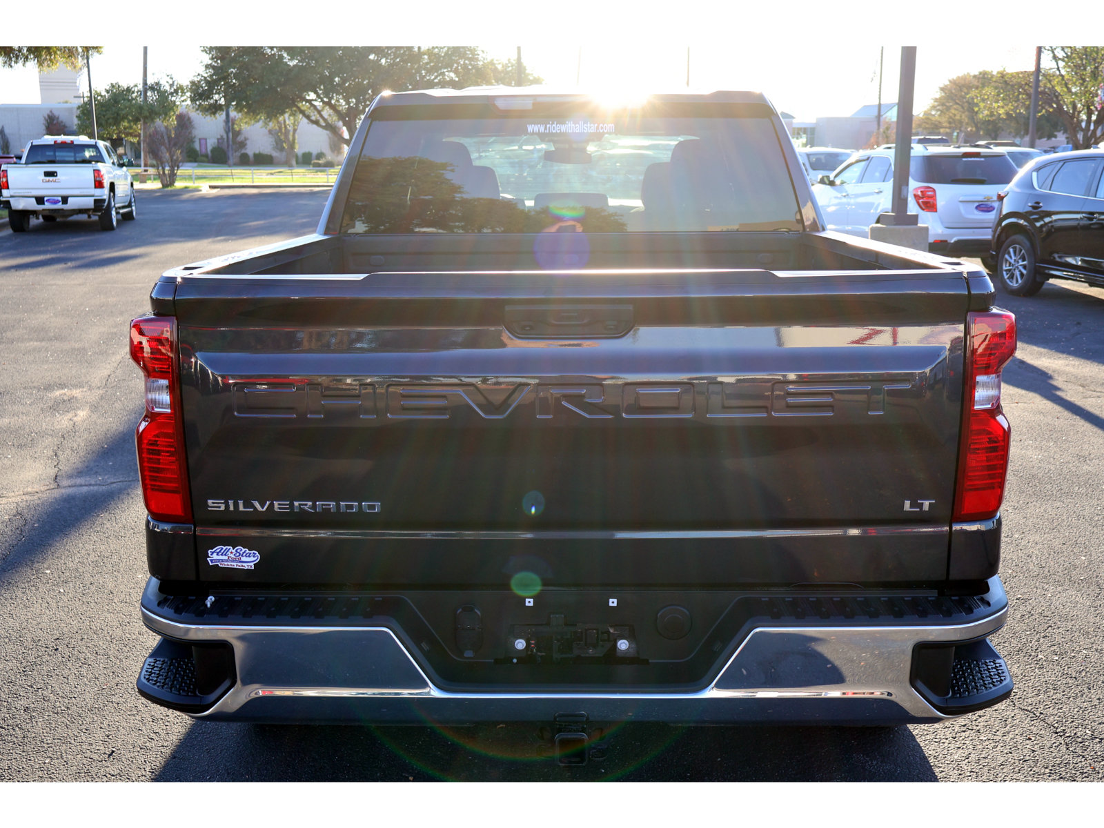 Used 2024 Chevrolet Silverado 1500 LT RWD image 13