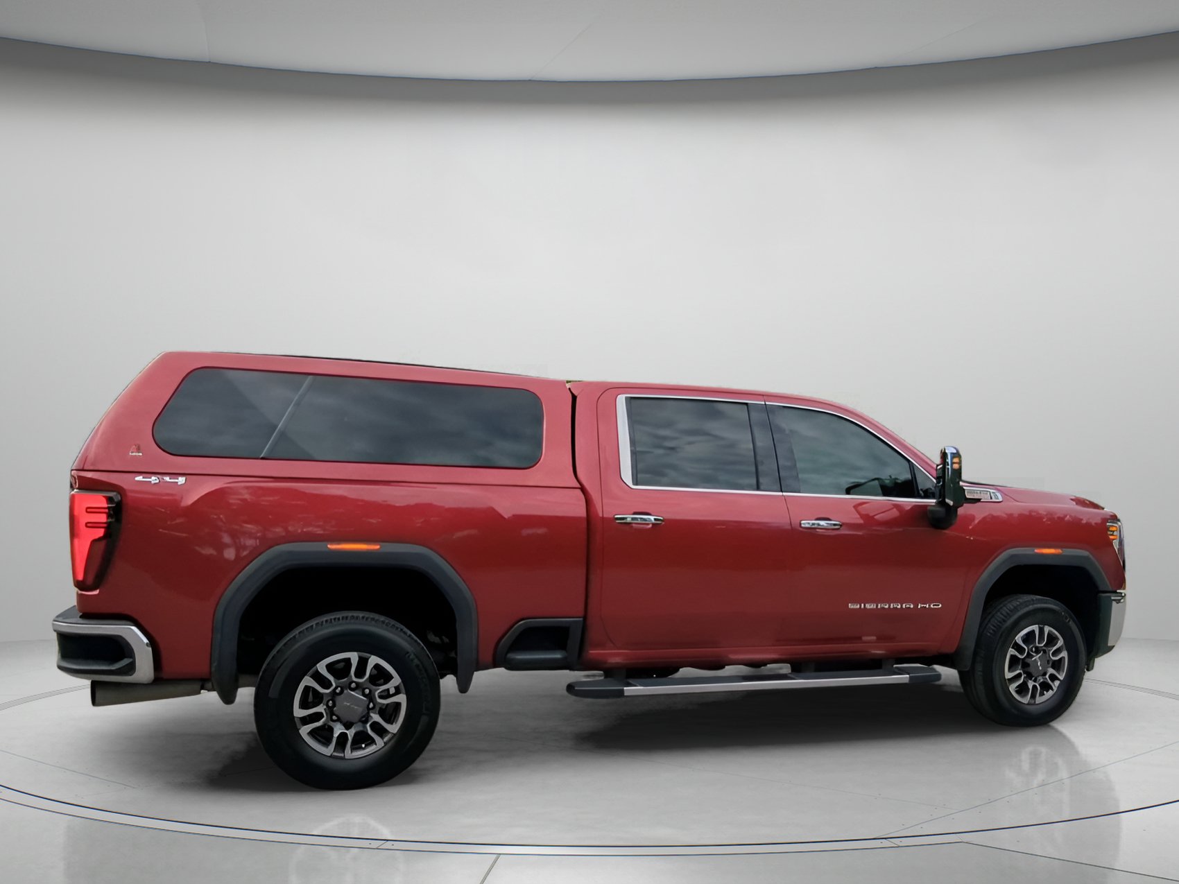 Used 2024 GMC Sierra 2500 SLT w/ SLT Premium Package AWD/4WD image 30
