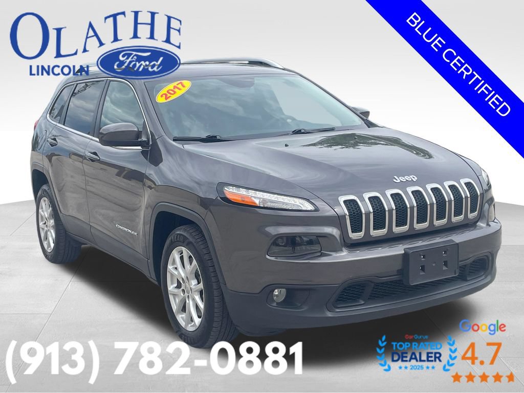 Used 2017 Jeep Cherokee Latitude FWD image 8
