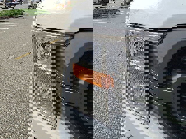 Certified 2022 Ford F150 XLT w/ Equipment Group 301A Mid image 27