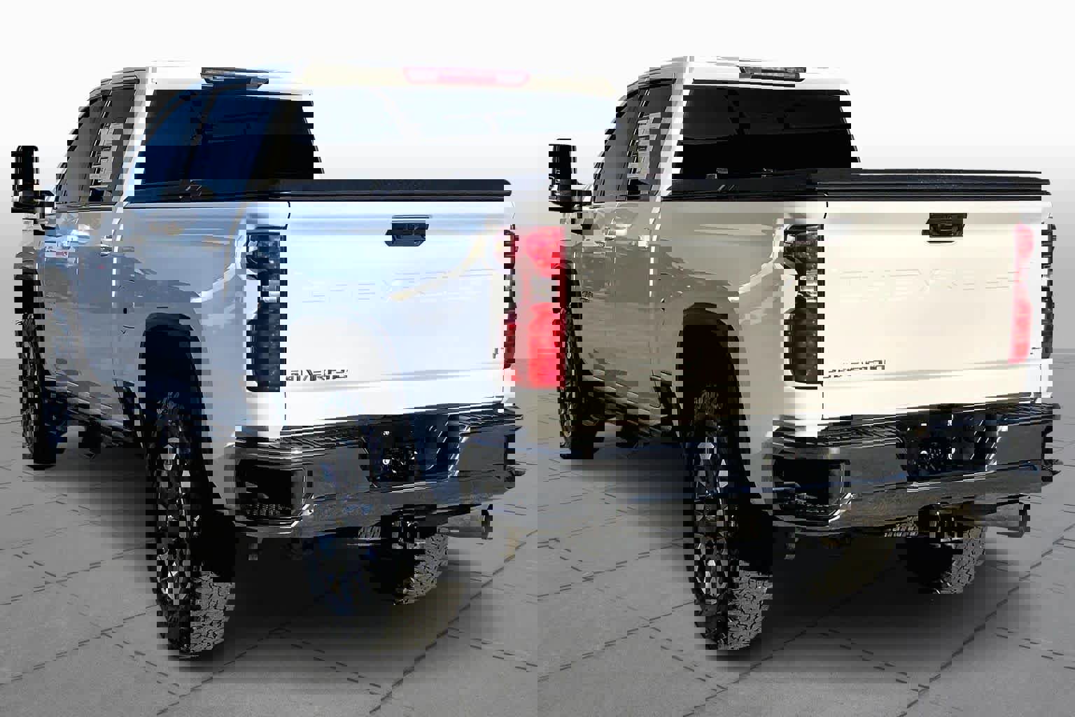 Used 2021 Chevrolet Silverado 2500 LT w/ Convenience Package image 12