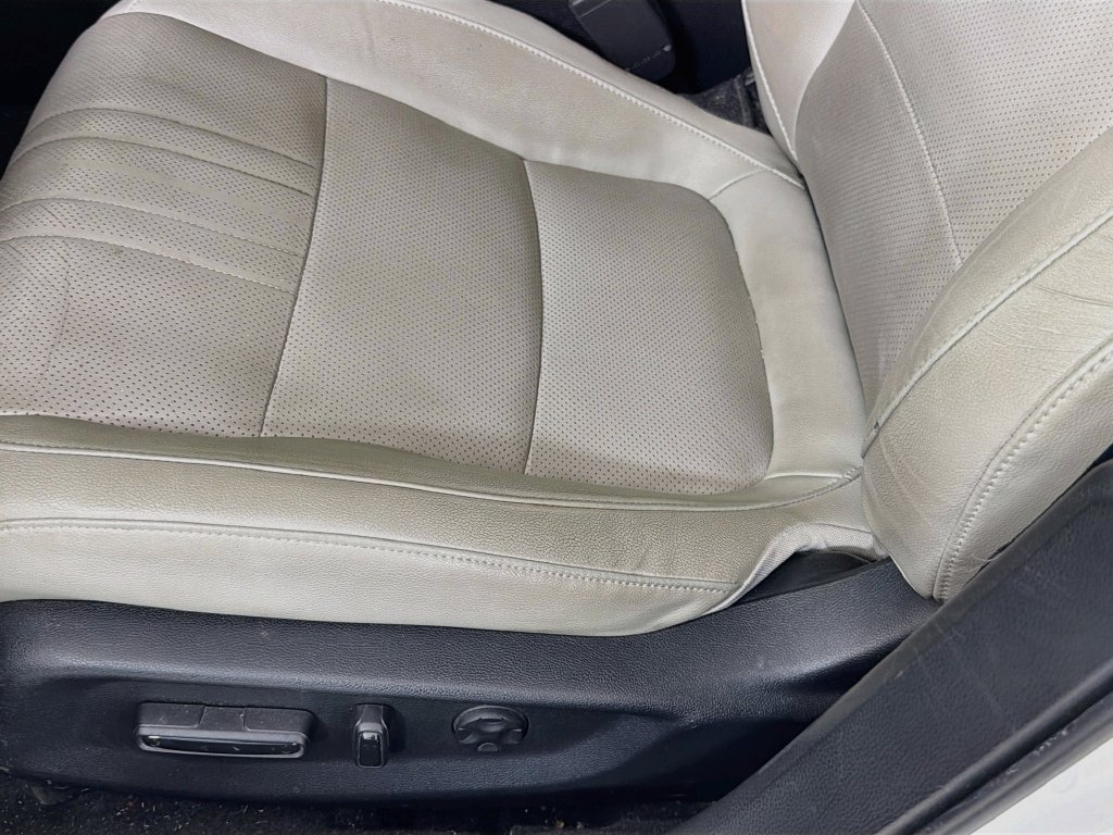 Used 2018 Honda Accord Touring image 22