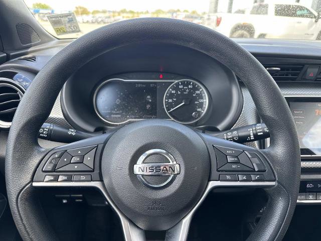 Used 2020 Nissan Kicks SV image 24
