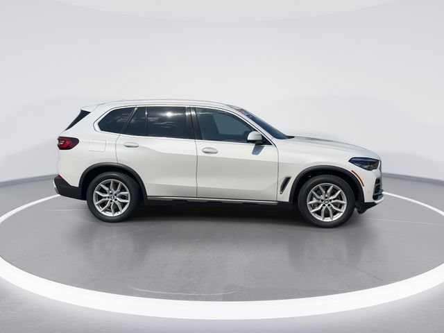 Used 2022 BMW X5 sDrive40i w/ Parking Assistance Package RWD image 8