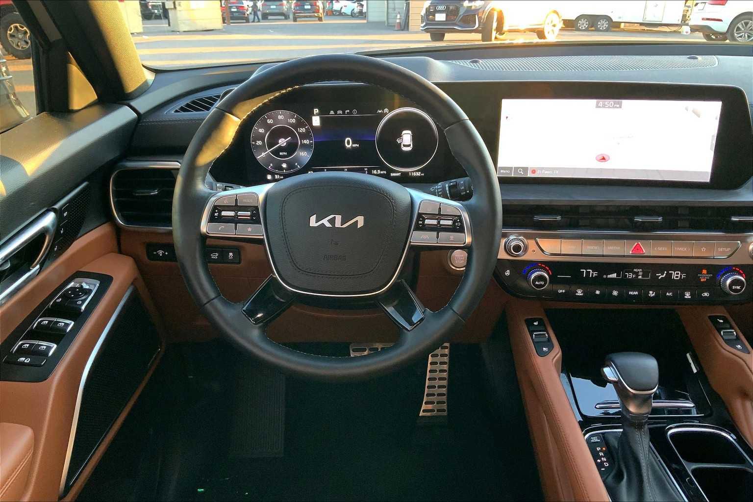 Used 2024 Kia Telluride SX X-Pro AWD/4WD image 9