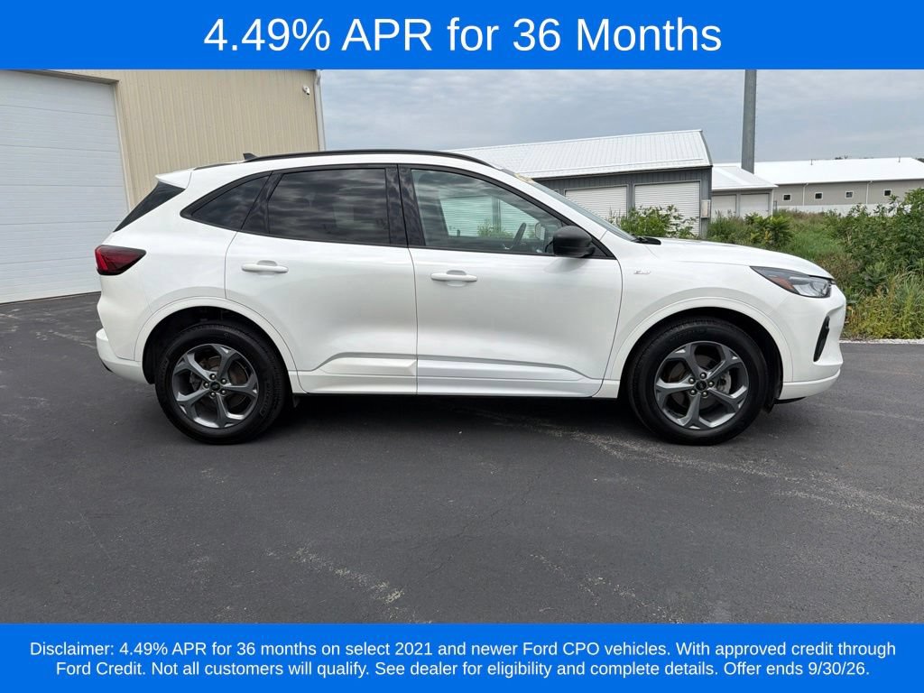 Certified 2023 Ford Escape ST-Line w/ Tech Pack #1 AWD/4WD image 3