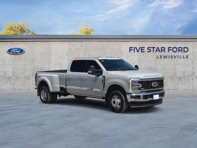 Certified 2025 Ford F350 Lariat w/ Lariat Ultimate Package AWD/4WD image 7