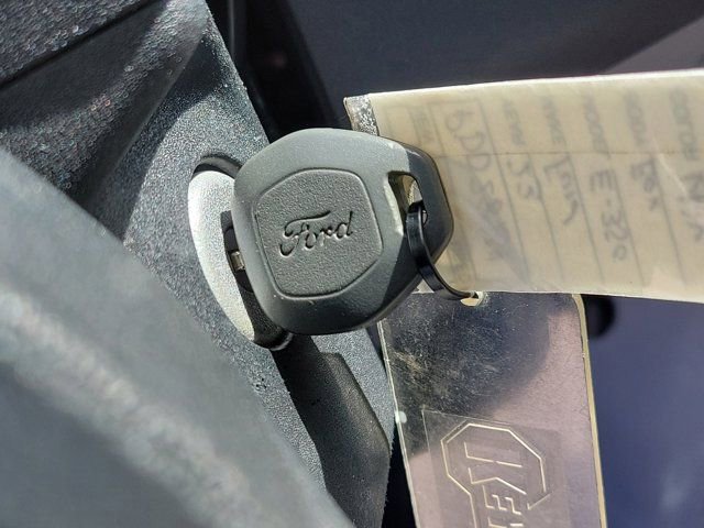 Certified 2023 Ford E-450 and Econoline 450 Super Duty w/ Power Windows & Locks Group image 21