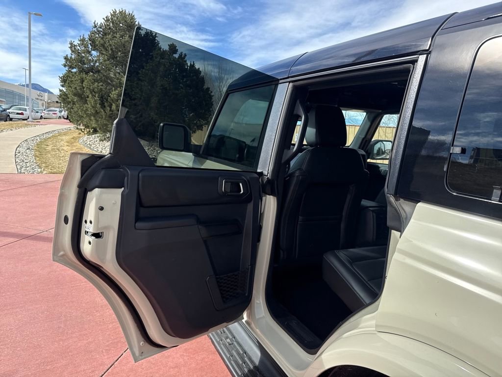Certified 2025 Ford Bronco Outer Banks AWD/4WD image 19
