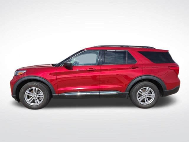 Certified 2022 Ford Explorer XLT RWD image 6