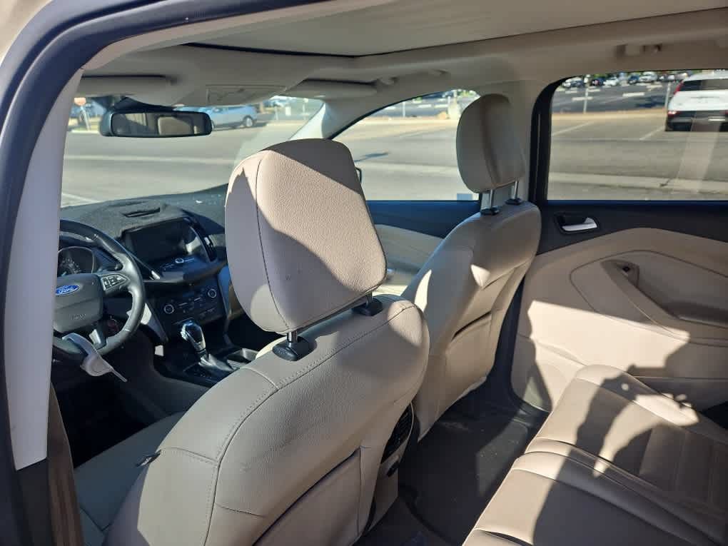 Certified 2018 Ford Escape SEL w/ Ford Safe & Smart Package FWD image 11