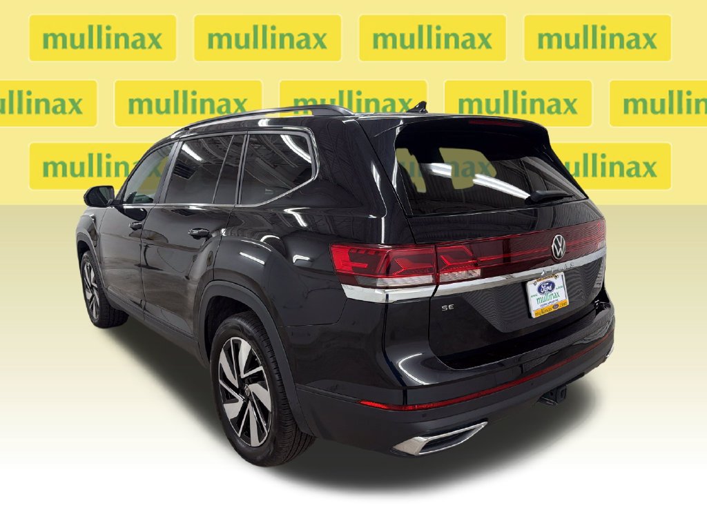 Used 2025 Volkswagen Atlas SE FWD image 9