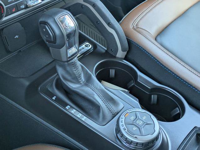 Certified 2024 Ford Bronco Outer Banks AWD/4WD image 25