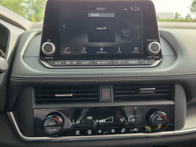 Used 2023 Nissan Rogue SV FWD image 19