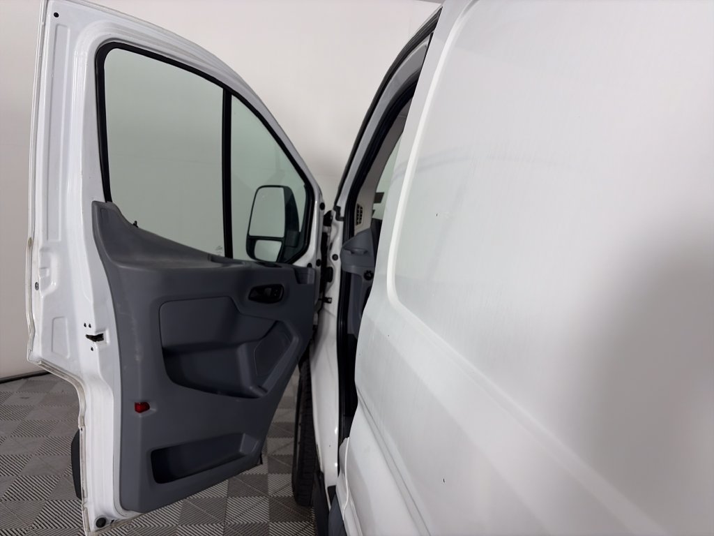 Certified 2018 Ford Transit 350 148 Low Roof RWD image 9