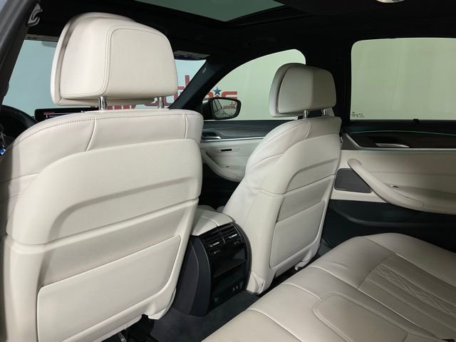 Used 2022 BMW 540i w/ Executive Package image 15
