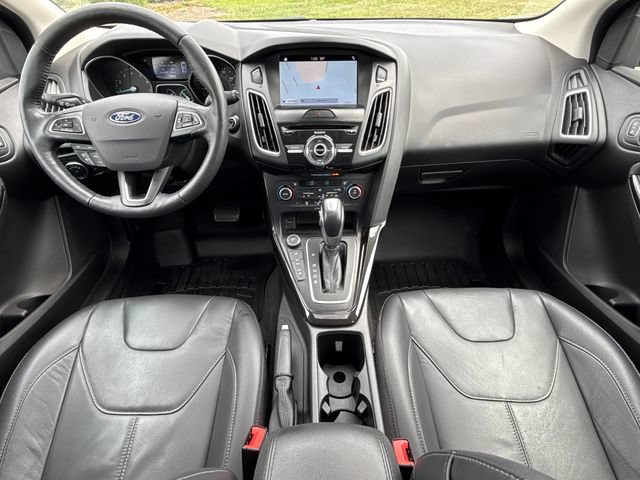Certified 2018 Ford Focus Titanium w/ Titanium Technology Package FWD image 23