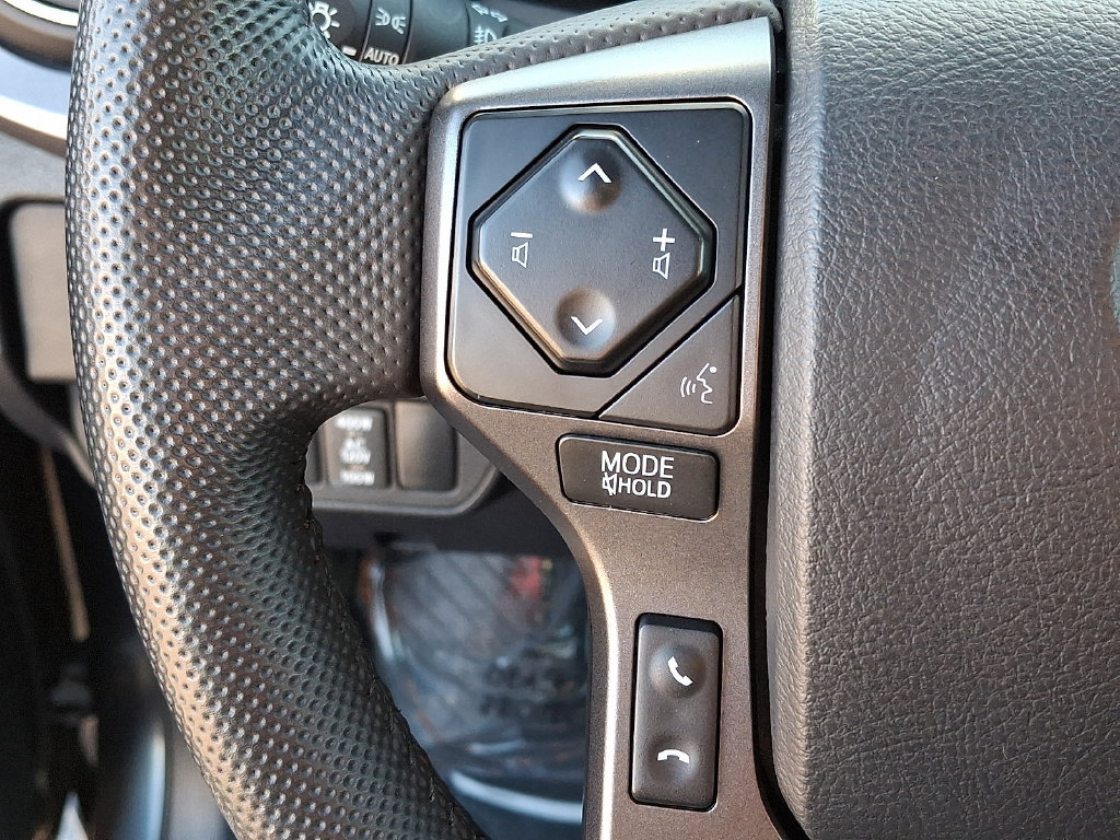 Used 2023 Toyota Tacoma TRD Off-Road AWD/4WD image 19
