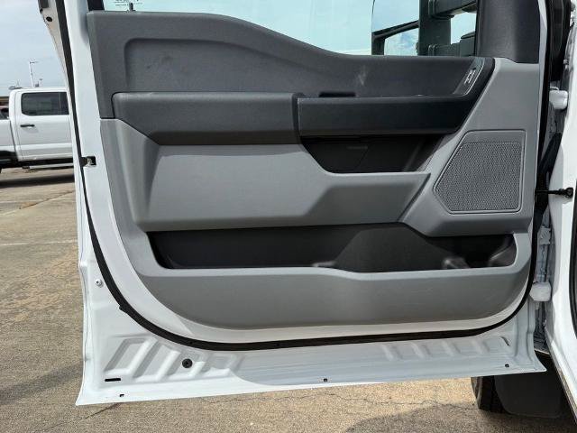 Certified 2024 Ford F550 4x4 Crew Cab Super Duty image 17