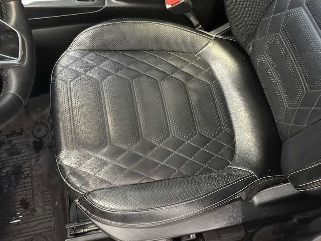 Certified 2024 Ford Escape Platinum w/ Premium Technology Package image 19