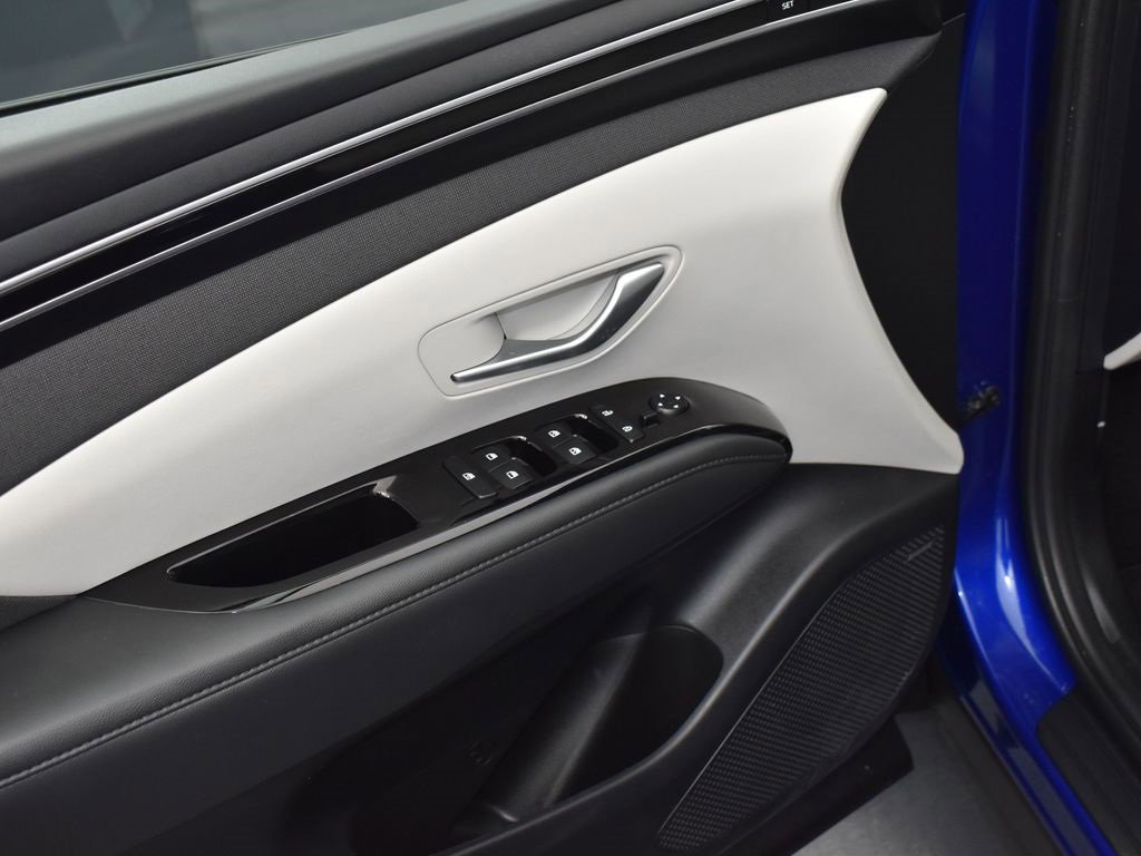 Used 2023 Hyundai Tucson Limited image 9