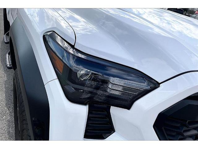 Used 2025 Toyota Tacoma TRD Off-Road AWD/4WD image 24
