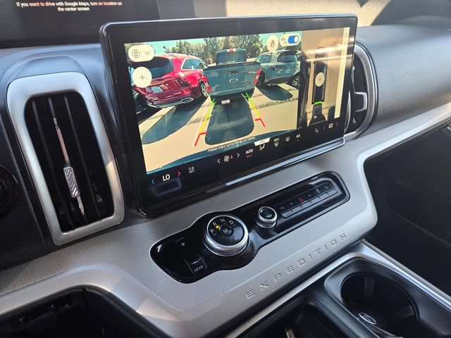 Certified 2025 Ford Expedition Active AWD/4WD image 15