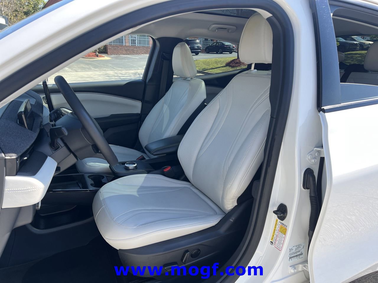 Certified 2023 Ford Mustang Mach-E Premium image 23