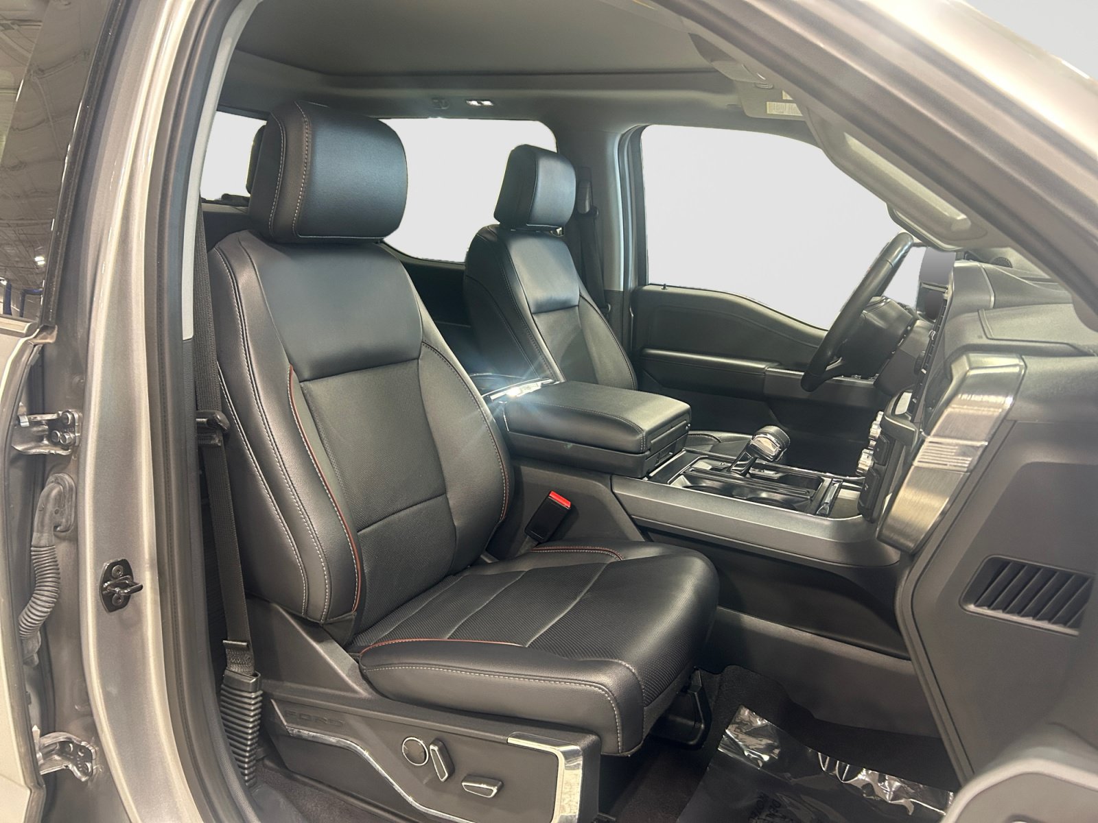 Certified 2023 Ford F150 Lariat w/ Equipment Group 502A High AWD/4WD image 22