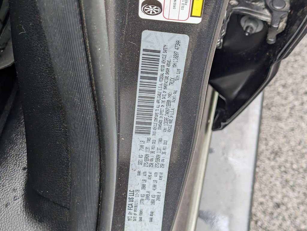 Used 2019 RAM 1500 Laramie AWD/4WD image 25