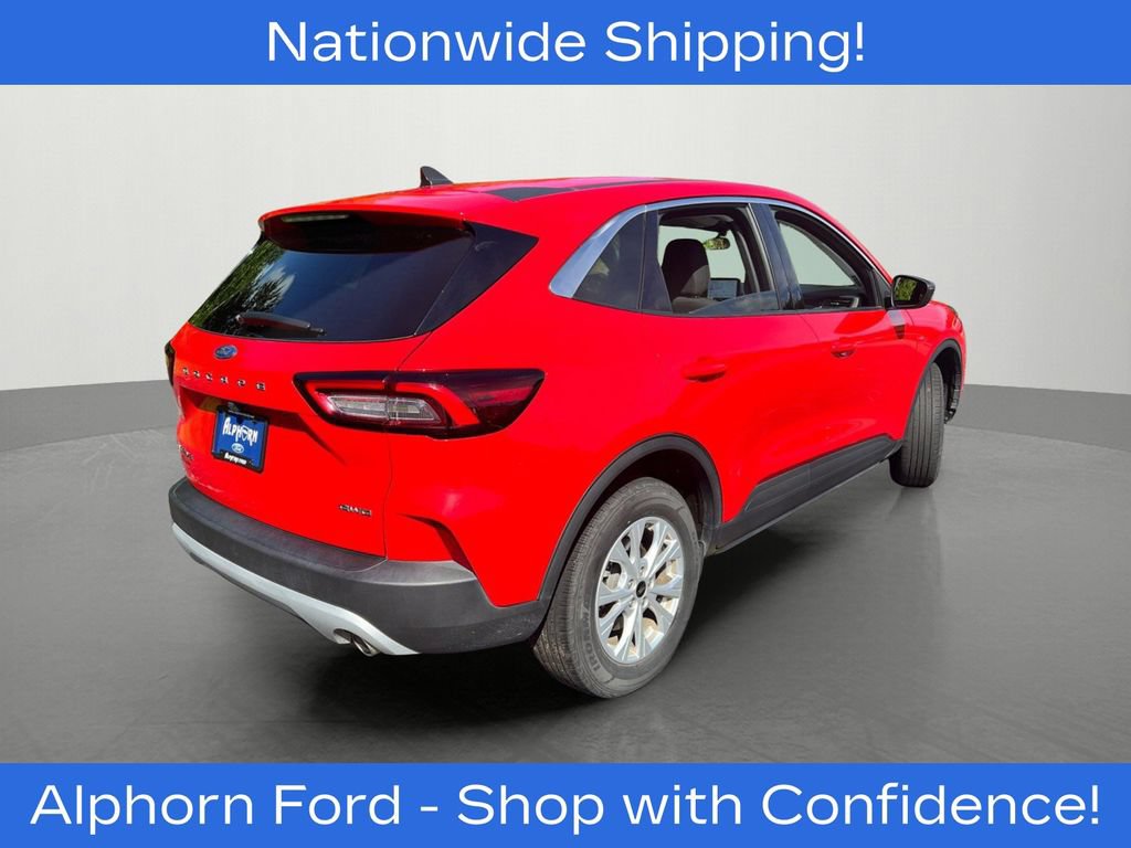 Certified 2024 Ford Escape Active AWD/4WD image 3